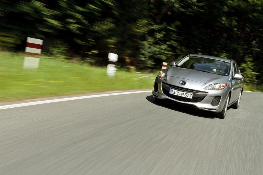  Mazda3 Sedan 2011 года  (фото 25 из 41)